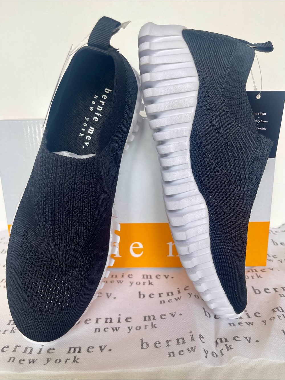 NIB BERNIE MEV NEW YORK GRAVITAS STRETCH COMFORT CUSHIONED CASUAL WOMENS SIZE 8 - Picture 4 of 12
